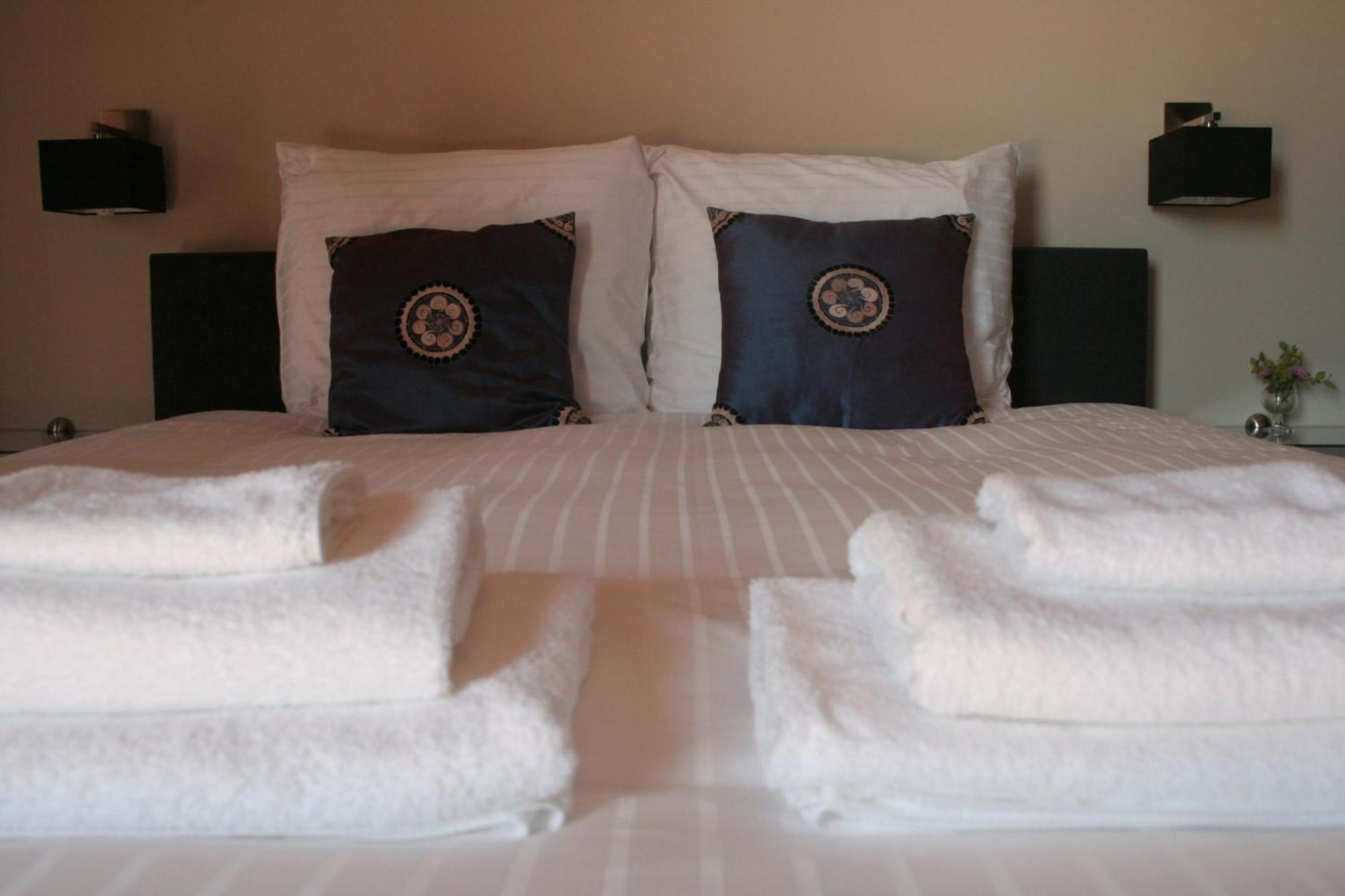 Bed and Breakfast Op 'T Oorbeck Enschede Exterior foto